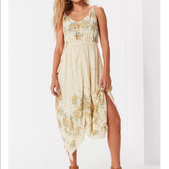 Urban Outfitters Dresses & Skirts - Urban Outfitters Yellow Flower Sundress Medium